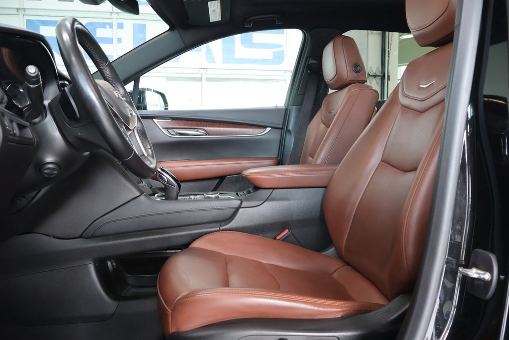 Cadillac XT5 AWD PREMIUM LUXURY CUIR TOIT CLIENT MAISON 2022 à Montréal, Québec - 2 - w1024h768px