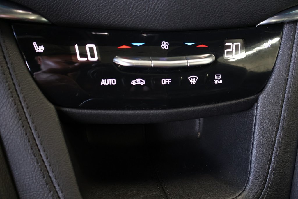 Cadillac XT5  2022 à Montréal, Québec - 17 - w1024h768px