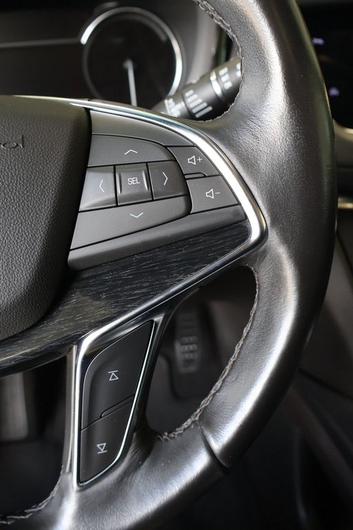 Cadillac XT5  2022 à Montréal, Québec - 14 - w1024h768px