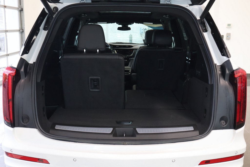 2022 Cadillac XT6 in Montreal, Quebec - 25 - w1024h768px