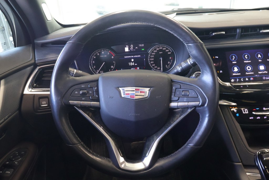 2022 Cadillac XT6 in Montreal, Quebec - 11 - w1024h768px