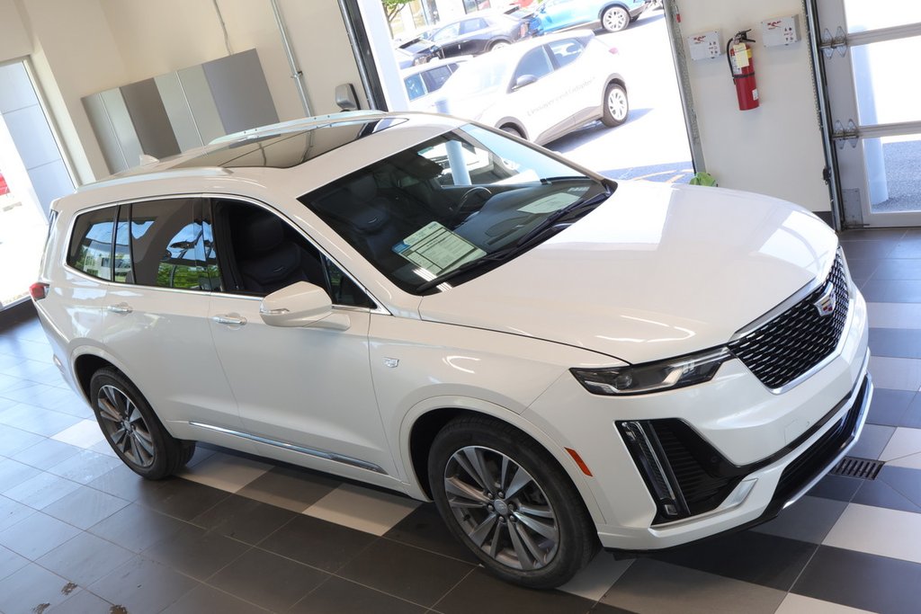 2022 Cadillac XT6 in Montreal, Quebec - 10 - w1024h768px