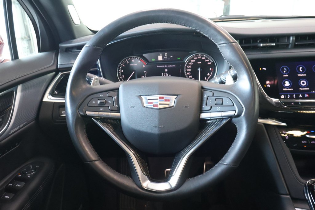 Cadillac XT6  2023 à Montréal, Québec - 11 - w1024h768px
