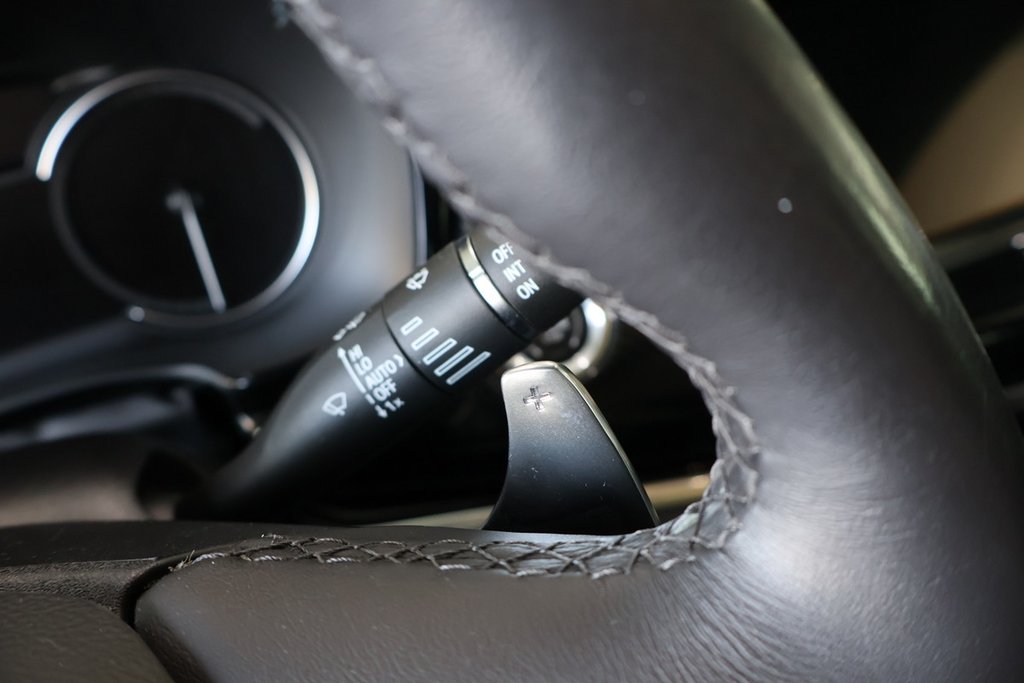 Cadillac XT6  2023 à Montréal, Québec - 15 - w1024h768px