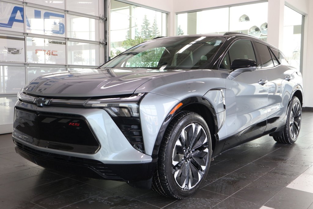 Chevrolet Blazer EV  2025 à Montréal, Québec - 1 - w1024h768px