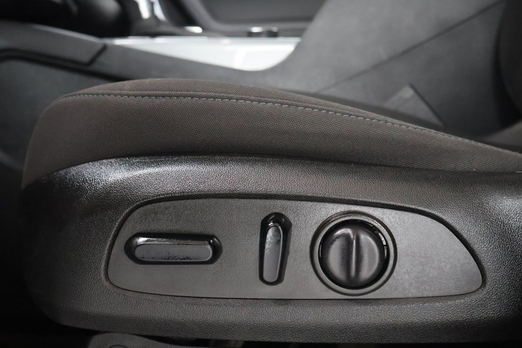 Chevrolet Blazer  2021 à Montréal, Québec - 6 - w1024h768px