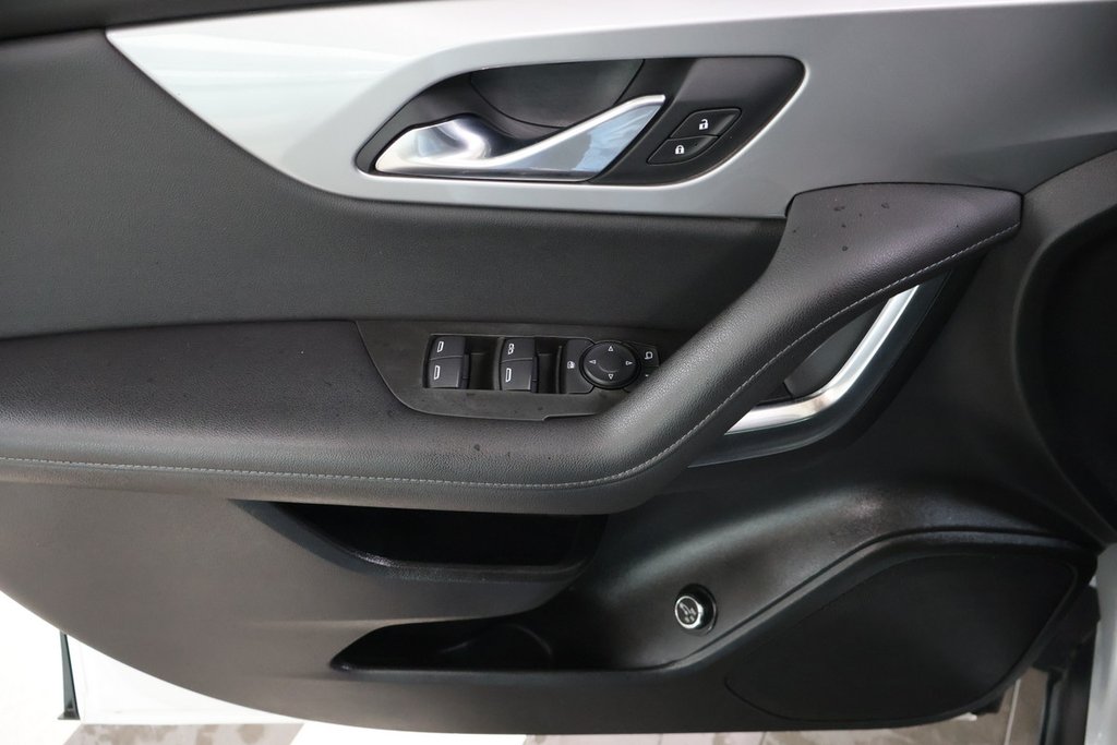 Chevrolet Blazer  2021 à Montréal, Québec - 19 - w1024h768px