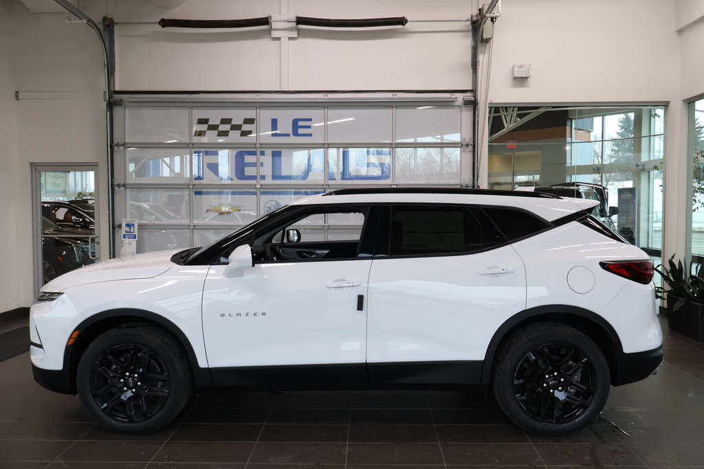 Chevrolet Blazer  2024 à Montréal, Québec - 8 - w1024h768px