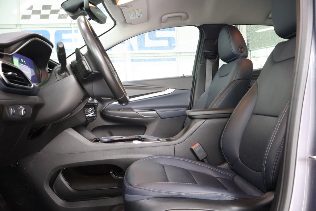 Chevrolet BOLT EUV  2022 à Montréal, Québec - 2 - w1024h768px
