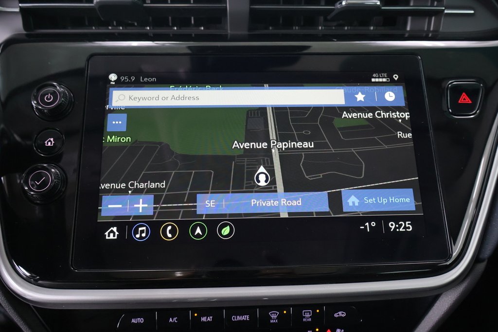 Chevrolet Bolt EUV  2023 à Montréal, Québec - 15 - w1024h768px