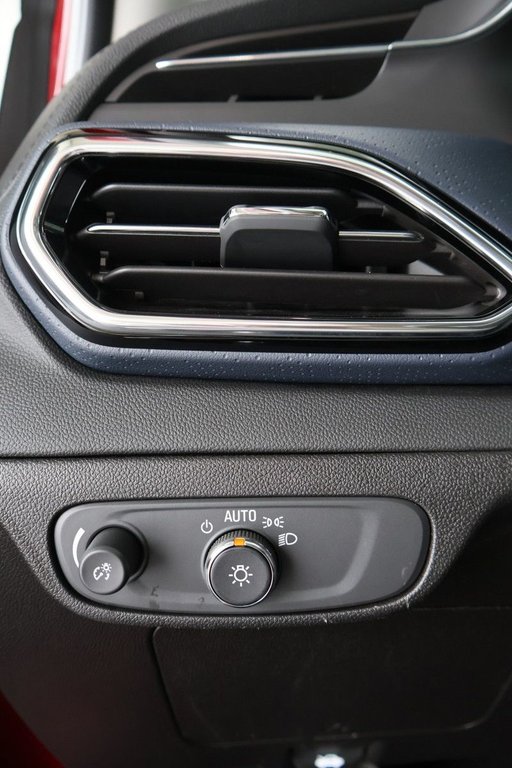 Chevrolet Bolt EUV  2023 à Montréal, Québec - 18 - w1024h768px