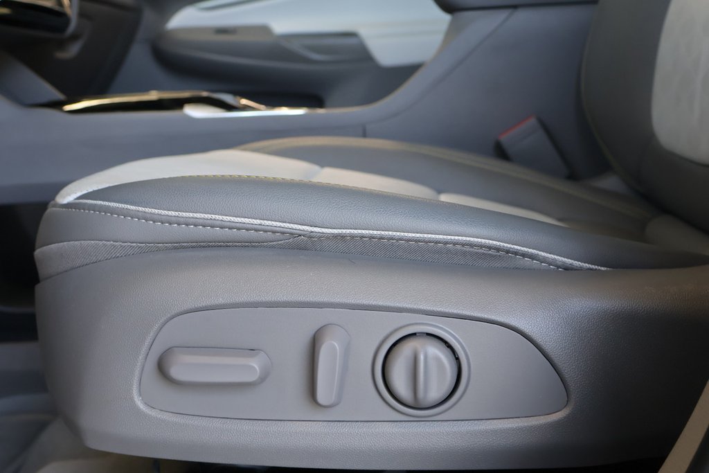 2023 Chevrolet Bolt EUV in Montreal, Quebec - 7 - w1024h768px