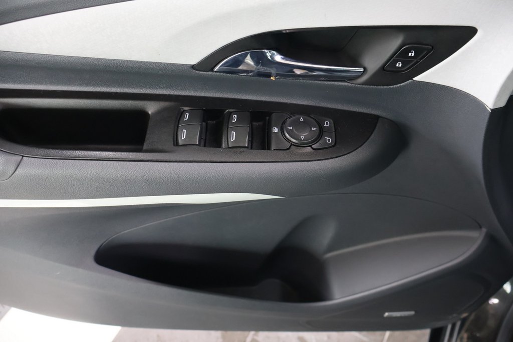 Chevrolet Bolt EV  2021 à Montréal, Québec - 17 - w1024h768px