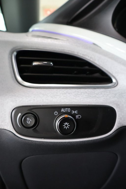 Chevrolet Bolt EV  2021 à Montréal, Québec - 16 - w1024h768px