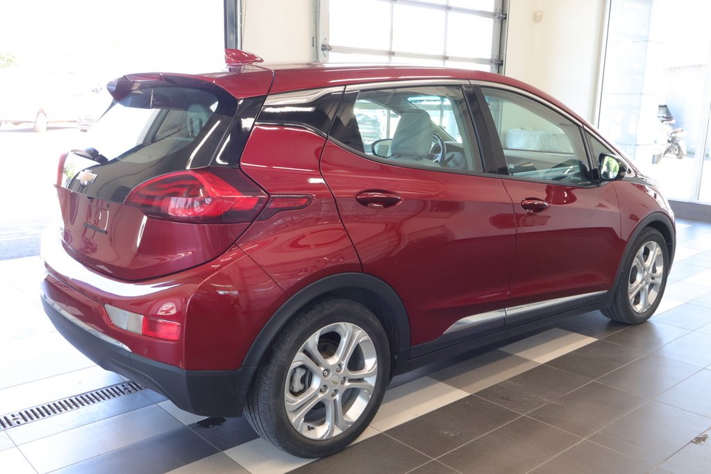 2021 Chevrolet Bolt EV in Montreal, Quebec - 23 - w1024h768px