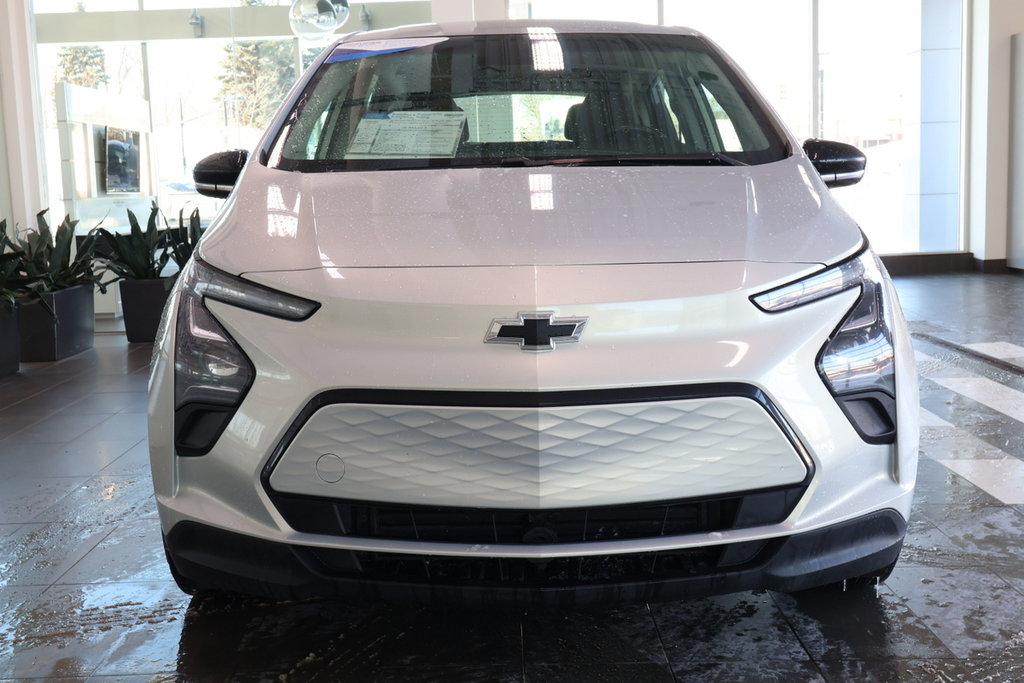 Chevrolet Bolt EV  2022 à Montréal, Québec - 7 - w1024h768px