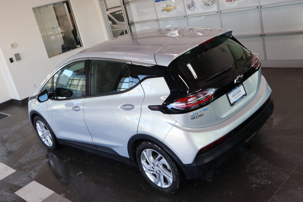 2022 Chevrolet Bolt EV in Montreal, Quebec - 17 - w1024h768px