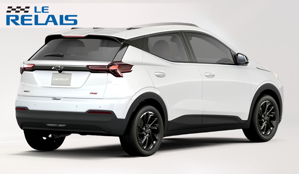 2027 Chevrolet Bolt in Montreal, Quebec - 3 - w1024h768px