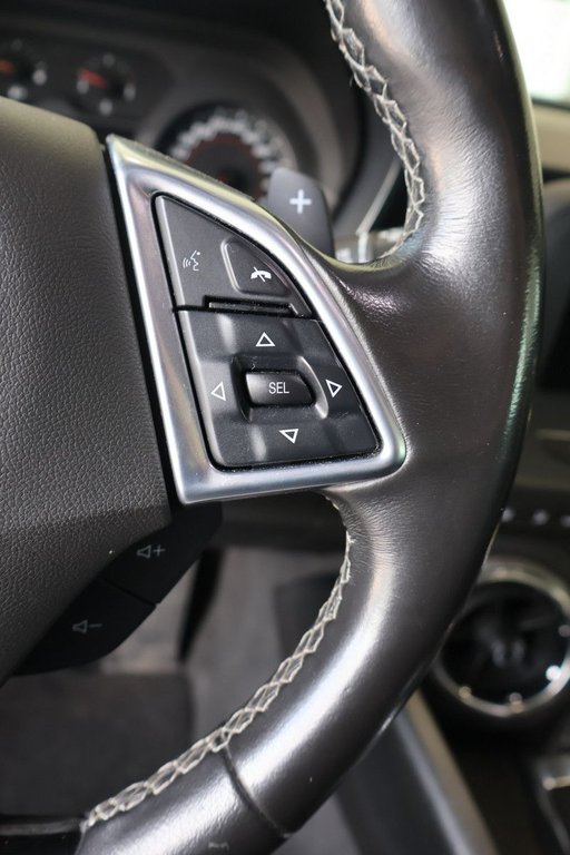 2022 Chevrolet Camaro 1LT RS in Montreal, Quebec - 13 - w1024h768px