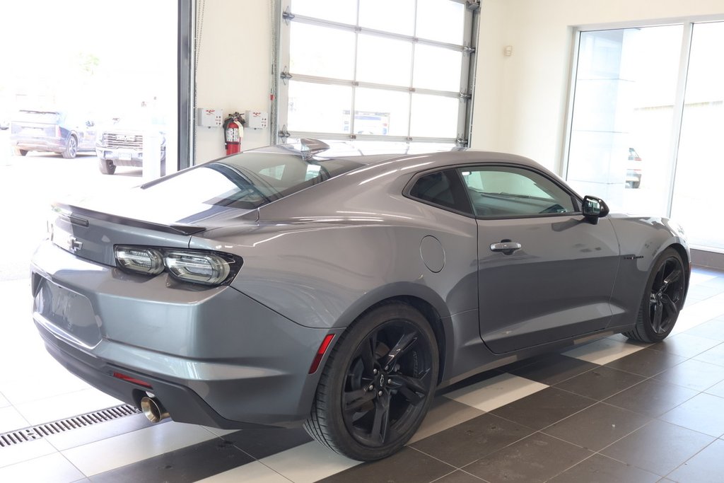 2022 Chevrolet Camaro 1LT RS in Montreal, Quebec - 23 - w1024h768px