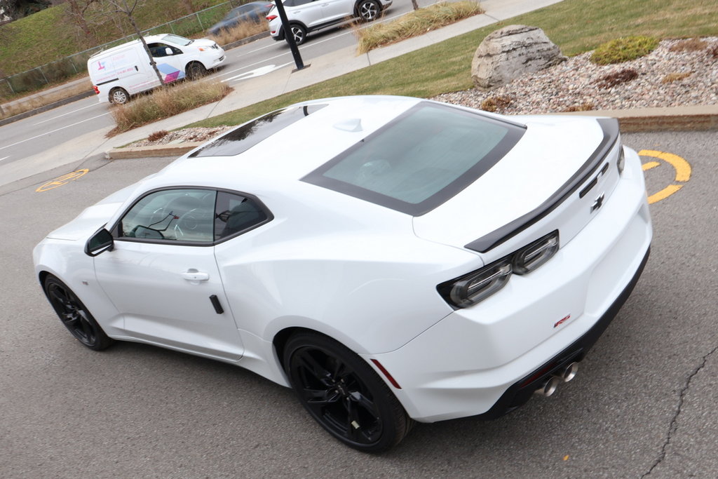 Chevrolet Camaro  2024 à Montréal, Québec - 16 - w1024h768px