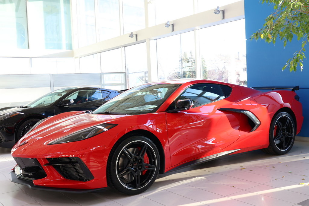 Chevrolet Corvette  2025 à Montréal, Québec - 1 - w1024h768px