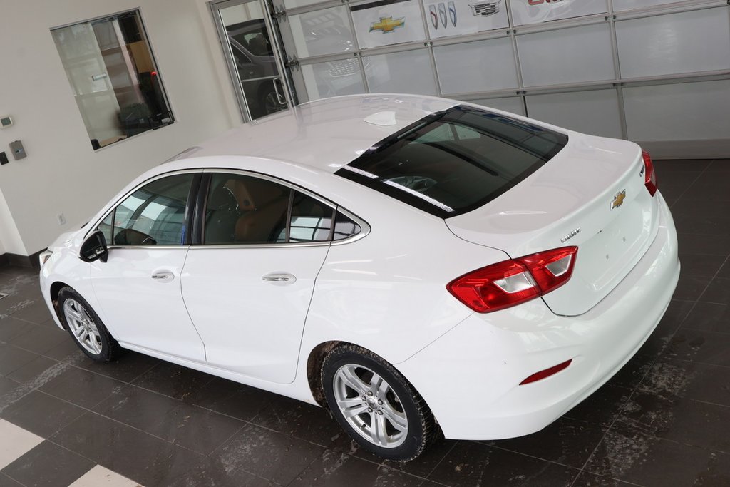 Chevrolet Cruze  2016 à Montréal, Québec - 19 - w1024h768px