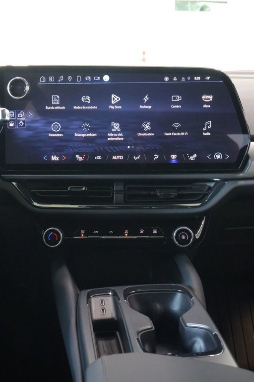 Chevrolet Equinox EV  2024 à Montréal, Québec - 5 - w1024h768px