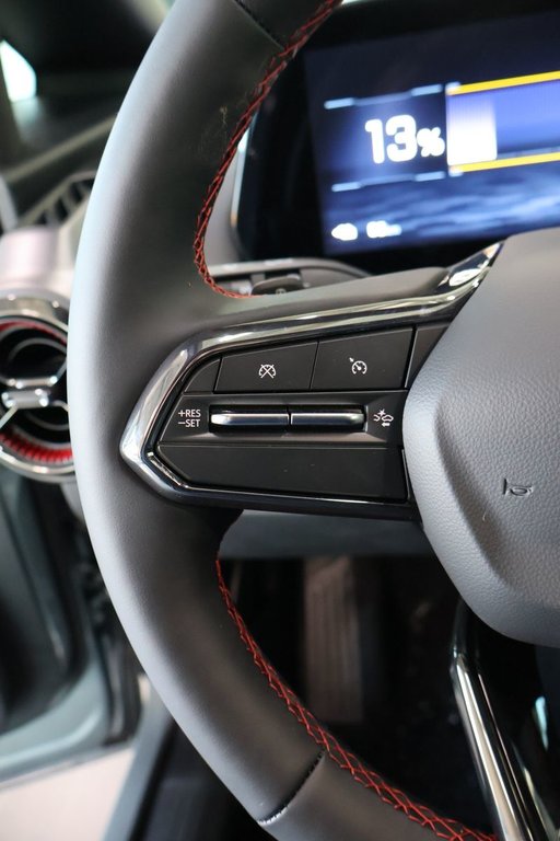 2025 Chevrolet Equinox EV in Montreal, Quebec - 10 - w1024h768px