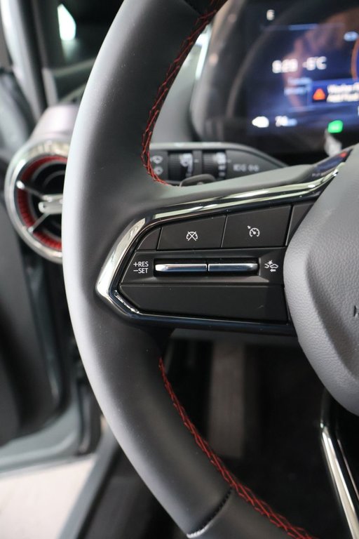 2025 Chevrolet Equinox EV in Montreal, Quebec - 10 - w1024h768px