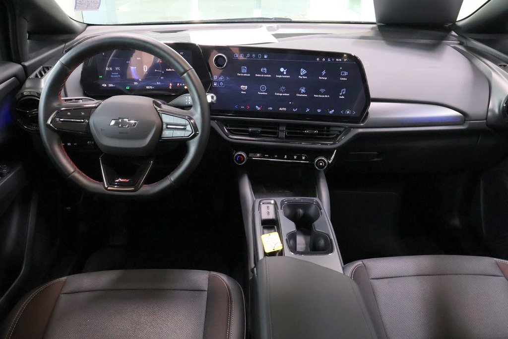 2025 Chevrolet Equinox EV RS AWD in Montreal, Quebec - 3 - w1024h768px