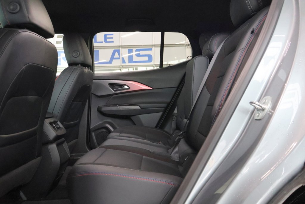 2025 Chevrolet Equinox EV RS AWD in Montreal, Quebec - 19 - w1024h768px