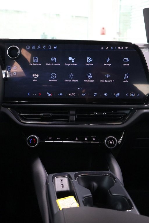 2025 Chevrolet Equinox EV RS AWD in Montreal, Quebec - 5 - w1024h768px