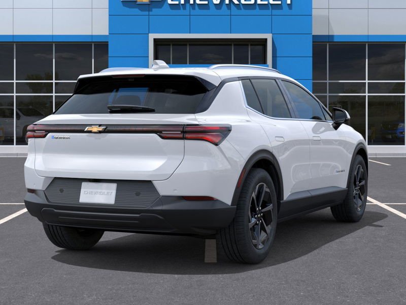 2026 Chevrolet Equinox EV in Montreal, Quebec - 4 - w1024h768px