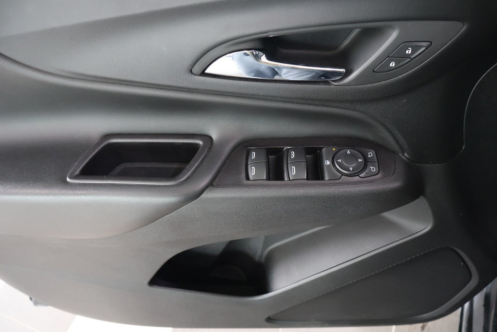 2020 Chevrolet Equinox LT AWD 2.0L TAUX A PARTIR DE 4.99% in Montreal, Quebec - 16 - w1024h768px