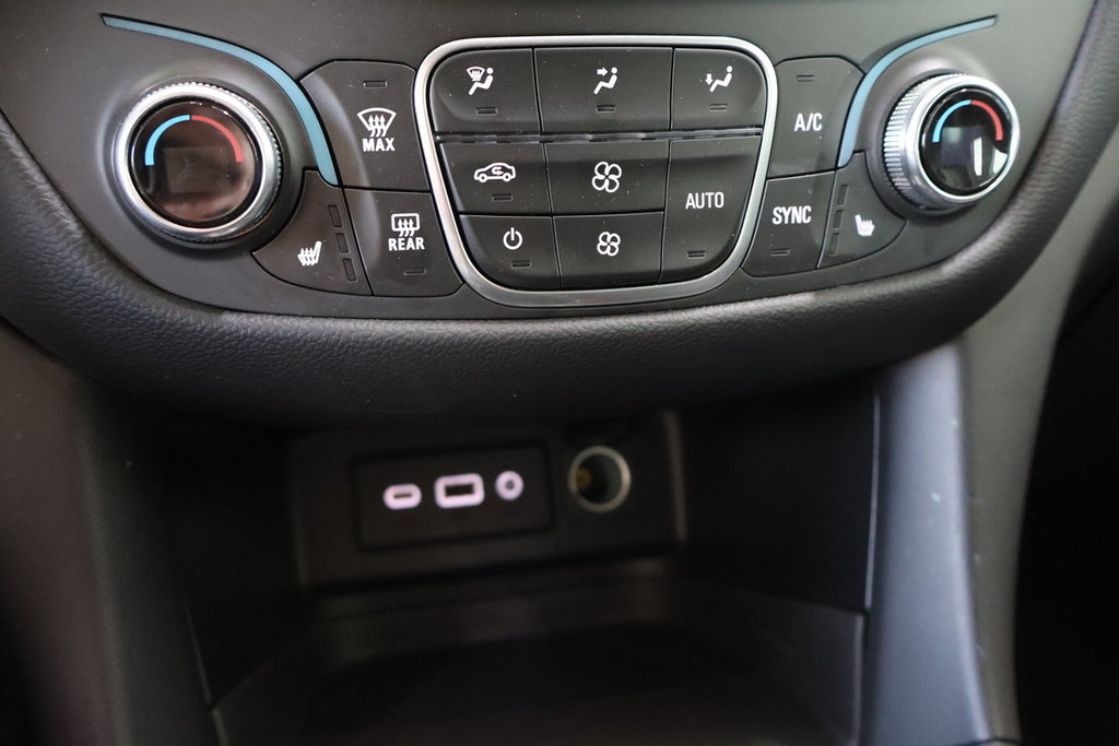 2022 Chevrolet Equinox in Montreal, Quebec - 13 - w1024h768px