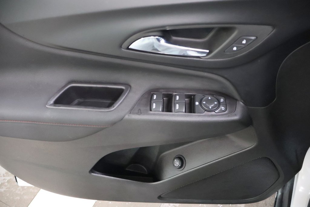 Chevrolet Equinox RS AWD INSPECTÉ ET CERTIFIÉ 2022 à Montréal, Québec - 19 - w1024h768px