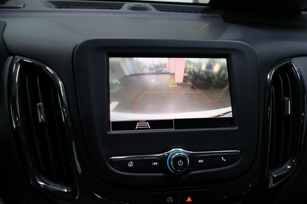 Chevrolet Equinox RS AWD INSPECTÉ ET CERTIFIÉ 2022 à Montréal, Québec - 14 - w1024h768px