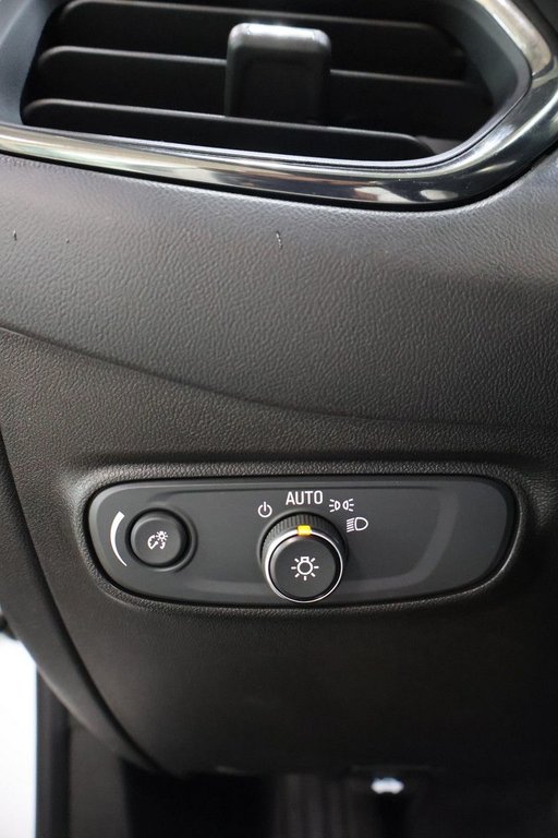 Chevrolet Equinox RS AWD INSPECTÉ ET CERTIFIÉ 2022 à Montréal, Québec - 18 - w1024h768px