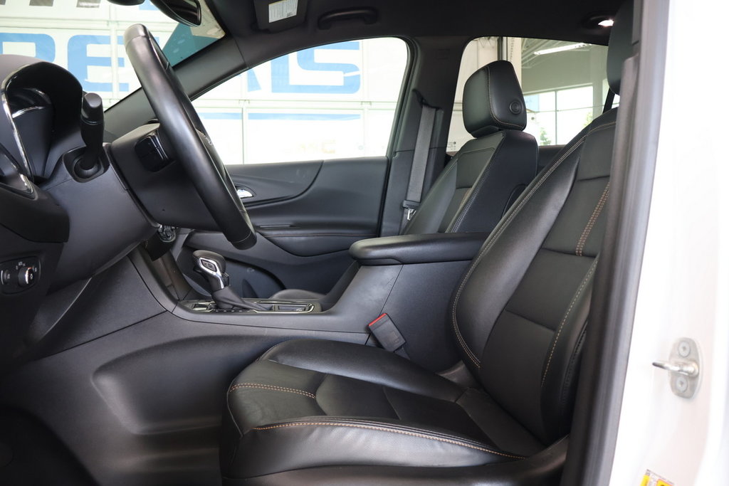 Chevrolet Equinox PREMIER AWD  RED LINE  CERTIFIÉ 2023 à Montréal, Québec - 2 - w1024h768px