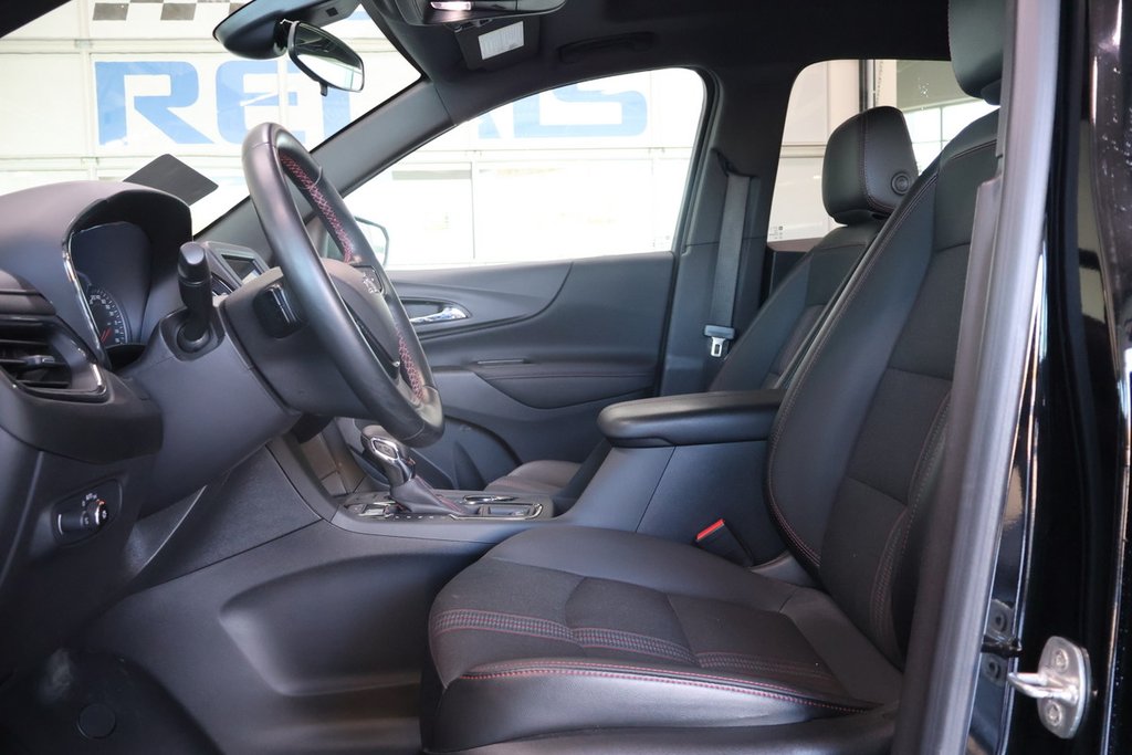 Chevrolet Equinox RS AWD TOIT PANORAMIQUE CERTIFIÉ 2023 à Montréal, Québec - 2 - w1024h768px