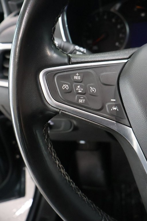 Chevrolet Equinox  2023 à Montréal, Québec - 11 - w1024h768px