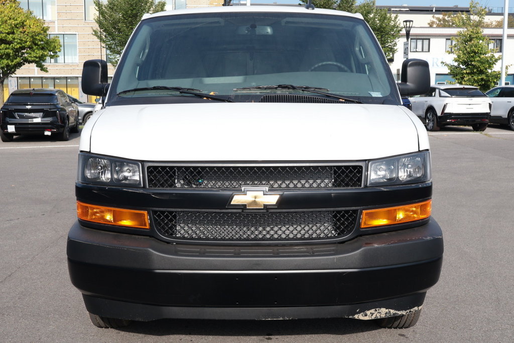 Chevrolet Express Cargo 2500  2024 à Montréal, Québec - 6 - w1024h768px