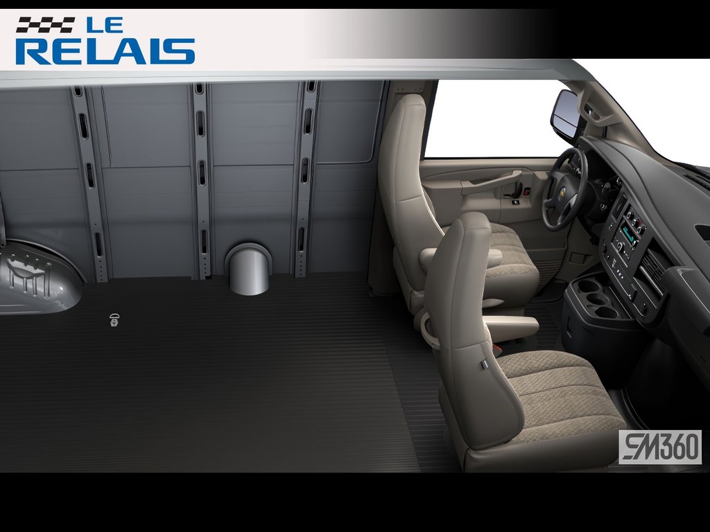 Chevrolet Express Cargo 2500  2024 à Montréal, Québec - 4 - w1024h768px