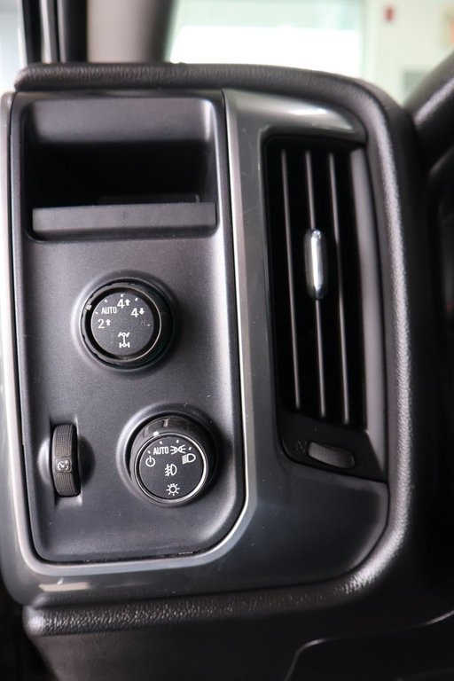 2014 Chevrolet Silverado 1500 LT 5.3L DOUBLE CAB  INSPECTÉ in Montreal, Quebec - 17 - w1024h768px