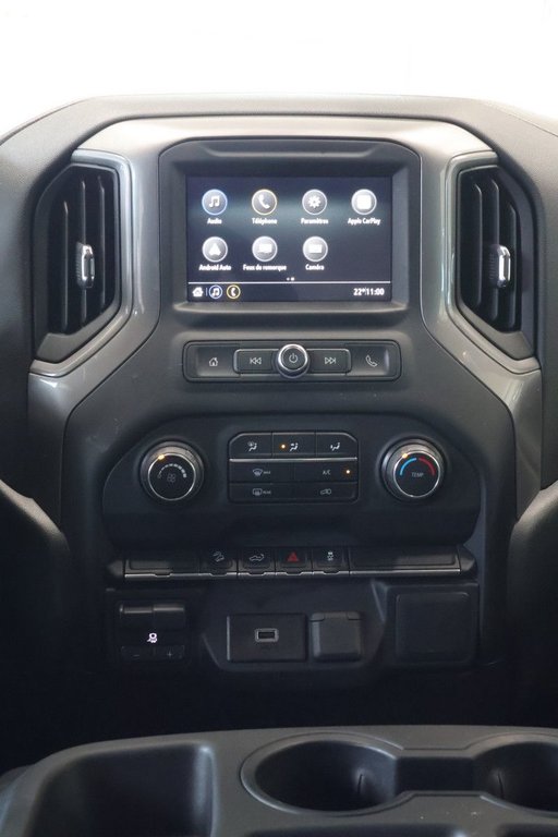 2019 Chevrolet Silverado 1500 Custom Trail Boss in Montreal, Quebec - 5 - w1024h768px