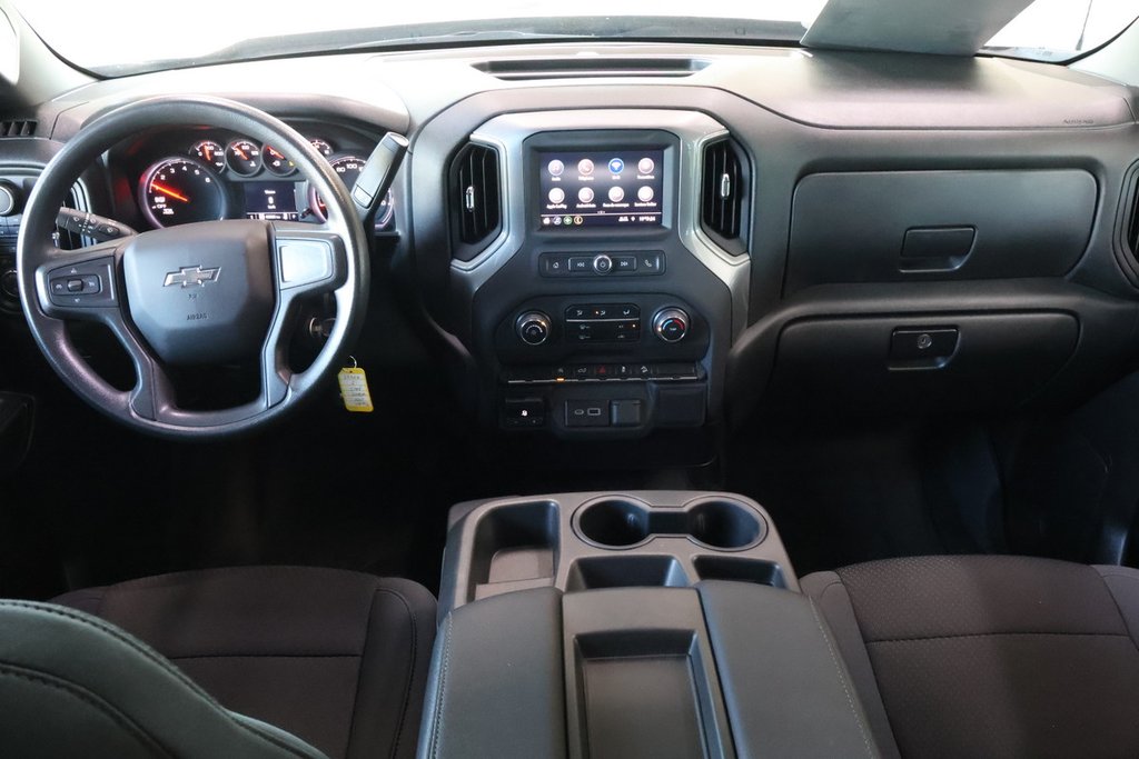 Chevrolet Silverado 1500 Custom Trail Boss 6.2 L TRES RARE 2021 à Montréal, Québec - 3 - w1024h768px