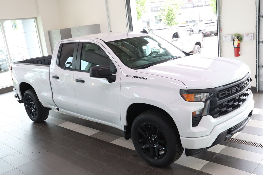 Chevrolet Silverado 1500  2024 à Montréal, Québec - 8 - w1024h768px