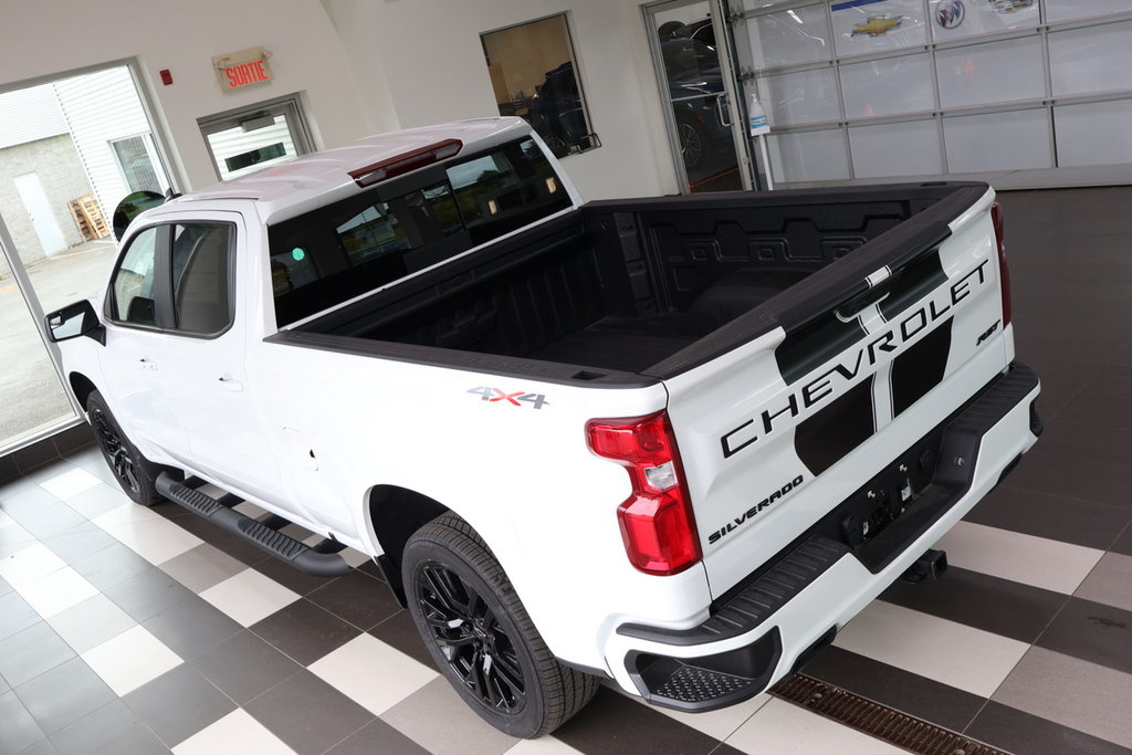 2024 Chevrolet Silverado 1500 in Montreal, Quebec - 18 - w1024h768px