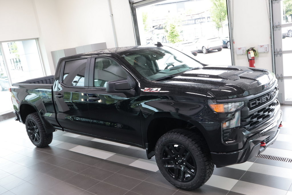 Chevrolet Silverado 1500  2024 à Montréal, Québec - 8 - w1024h768px